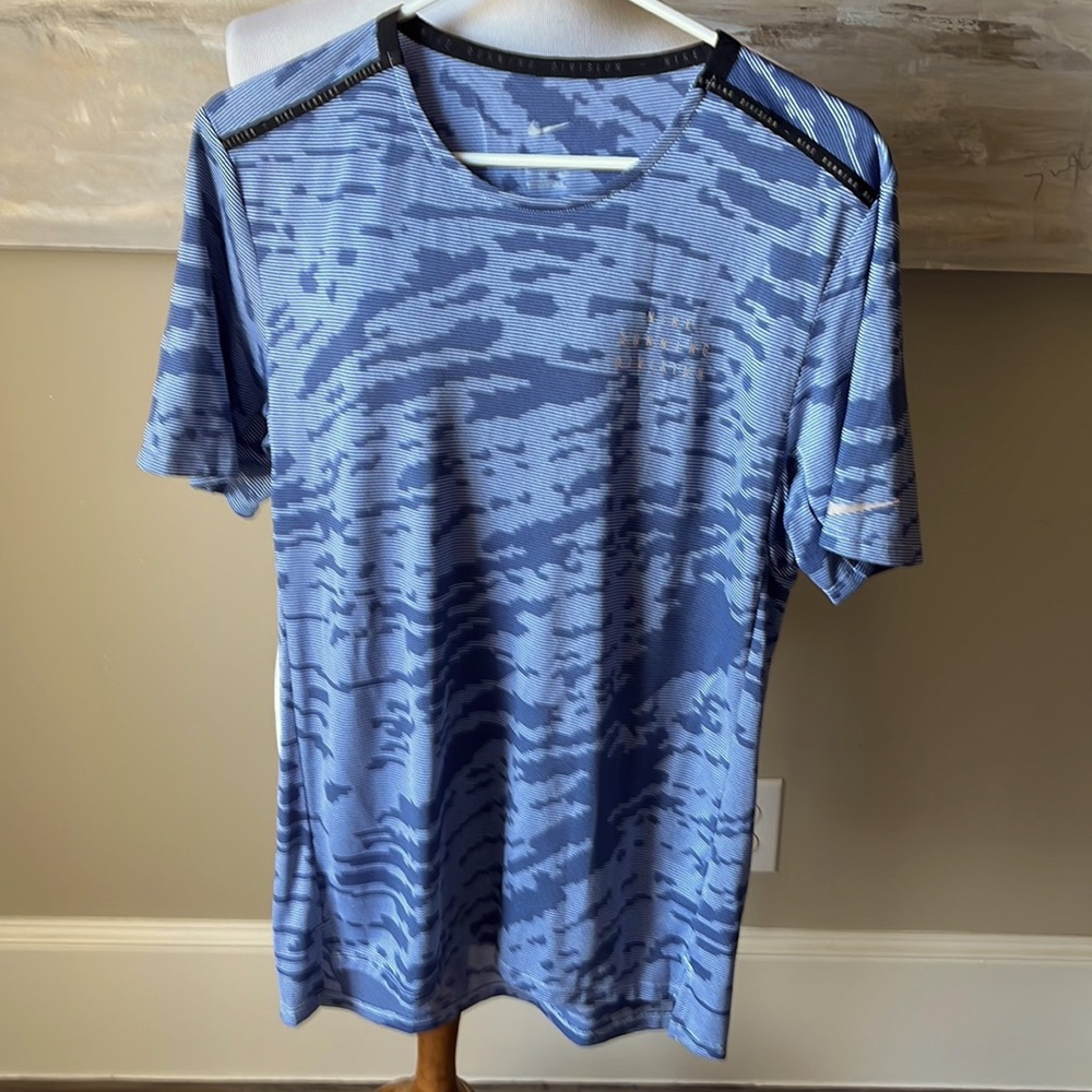 NWT Nike Running Division dri fit running shirt